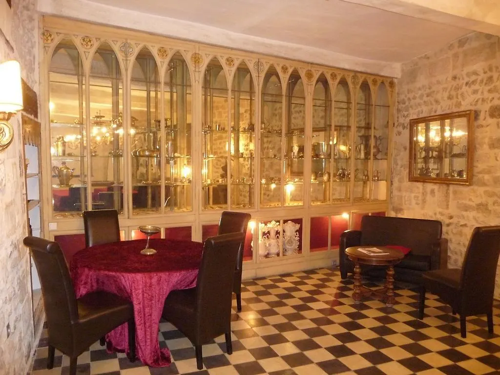 Hotel Du Palais Des Papes Avignon