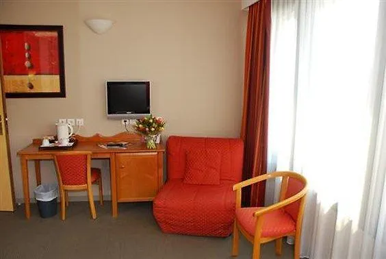 Hotel Du Palais Des Papes Avignon