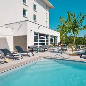 https://hotel-grand-est.hotels-rhonealpes.com