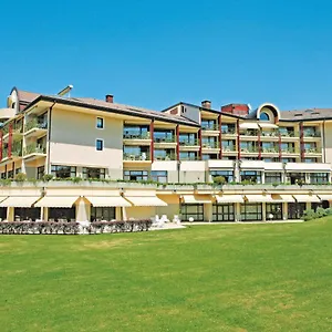 https://la-villa-marlioz.hotels-rhonealpes.com