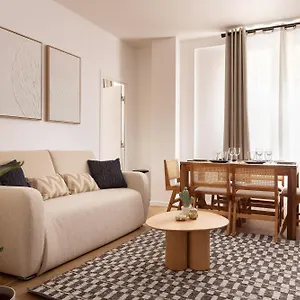  Appartement Cmg Saint Germain / Jardin Du Luxembourg Ii France