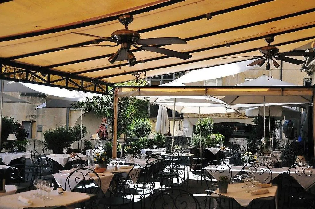Hotel Hôtel du Palais des Papes Avignon